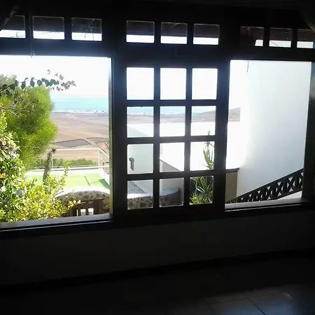 Edenita A