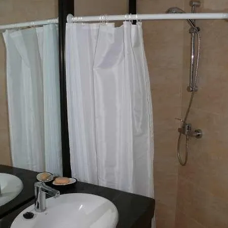 Vakantiehuis Edenita A Uga