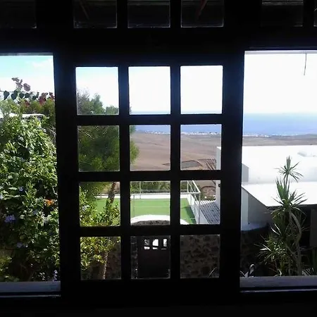 Edenita A Vakantiehuis Uga