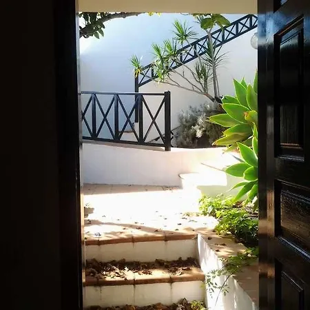 Edenita A