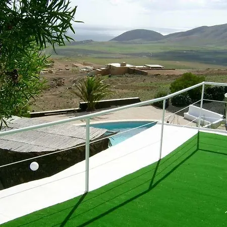 Edenita A Vakantiehuis